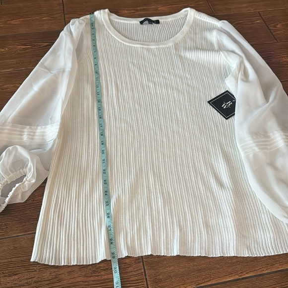 Ryan wylde white ribbed blouse sheer puff sleeves crew neck plus Sz stretchy 3X - Picture 4 of 6